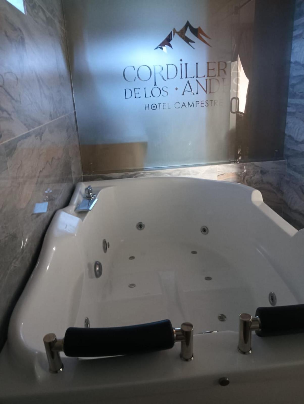 Hotel Campestre Cordillera De Los Andes บียาเดเลย์บา ภายนอก รูปภาพ